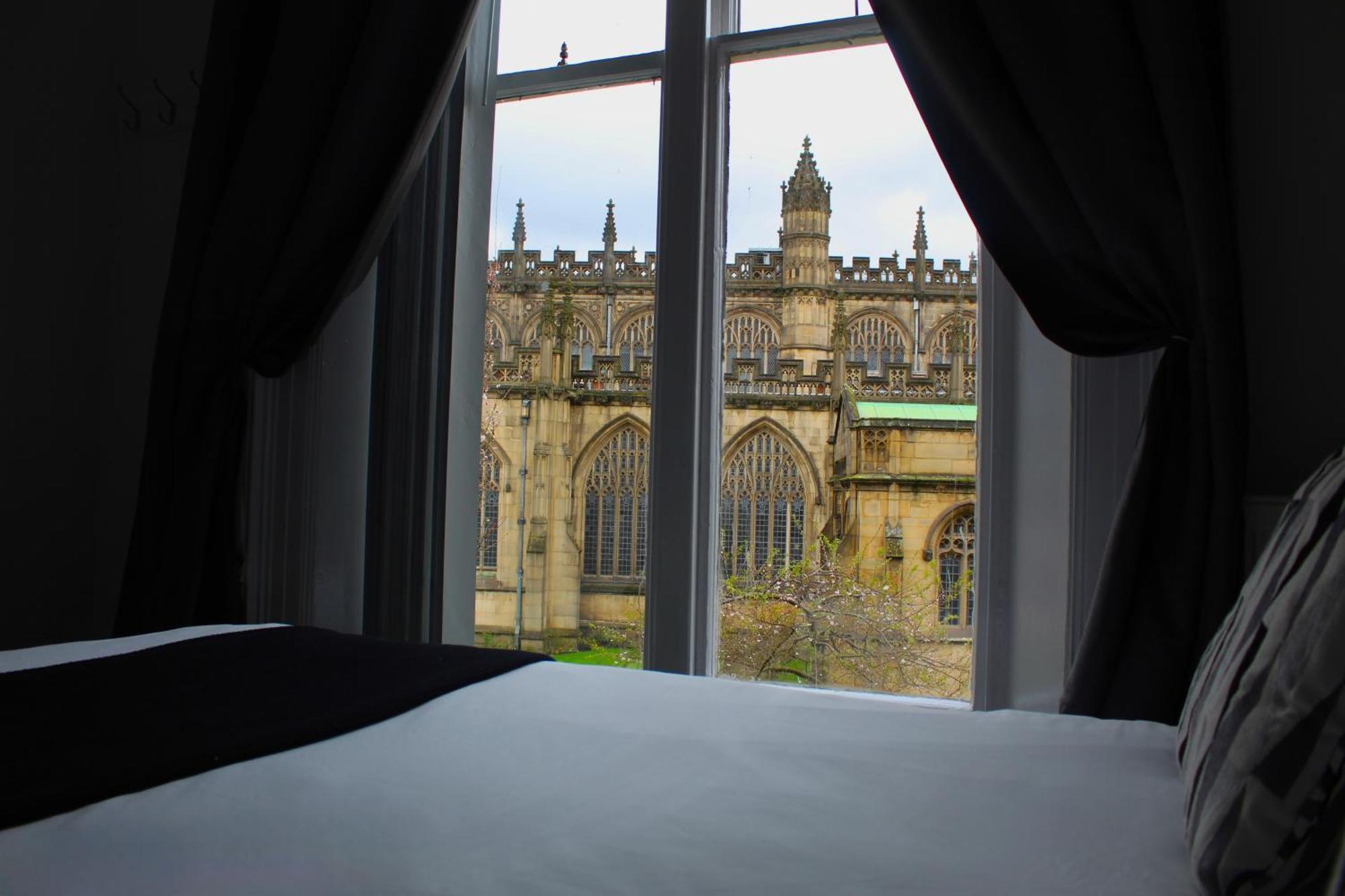 Mitre Hotel Manchester City Centre Exterior foto