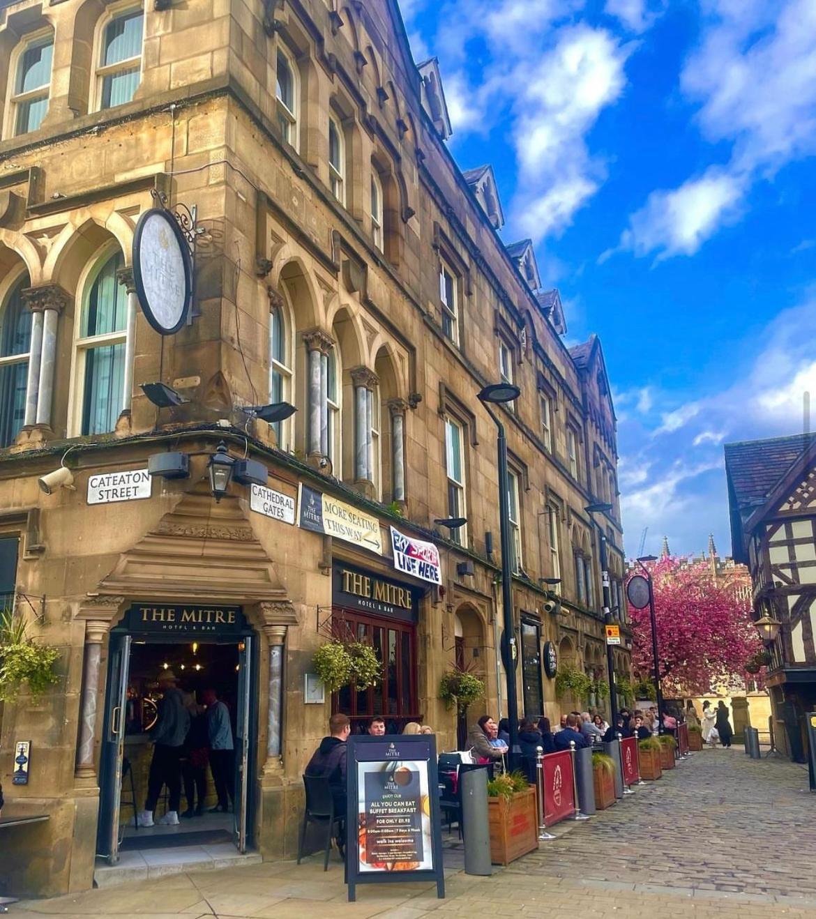 Mitre Hotel Manchester City Centre Exterior foto