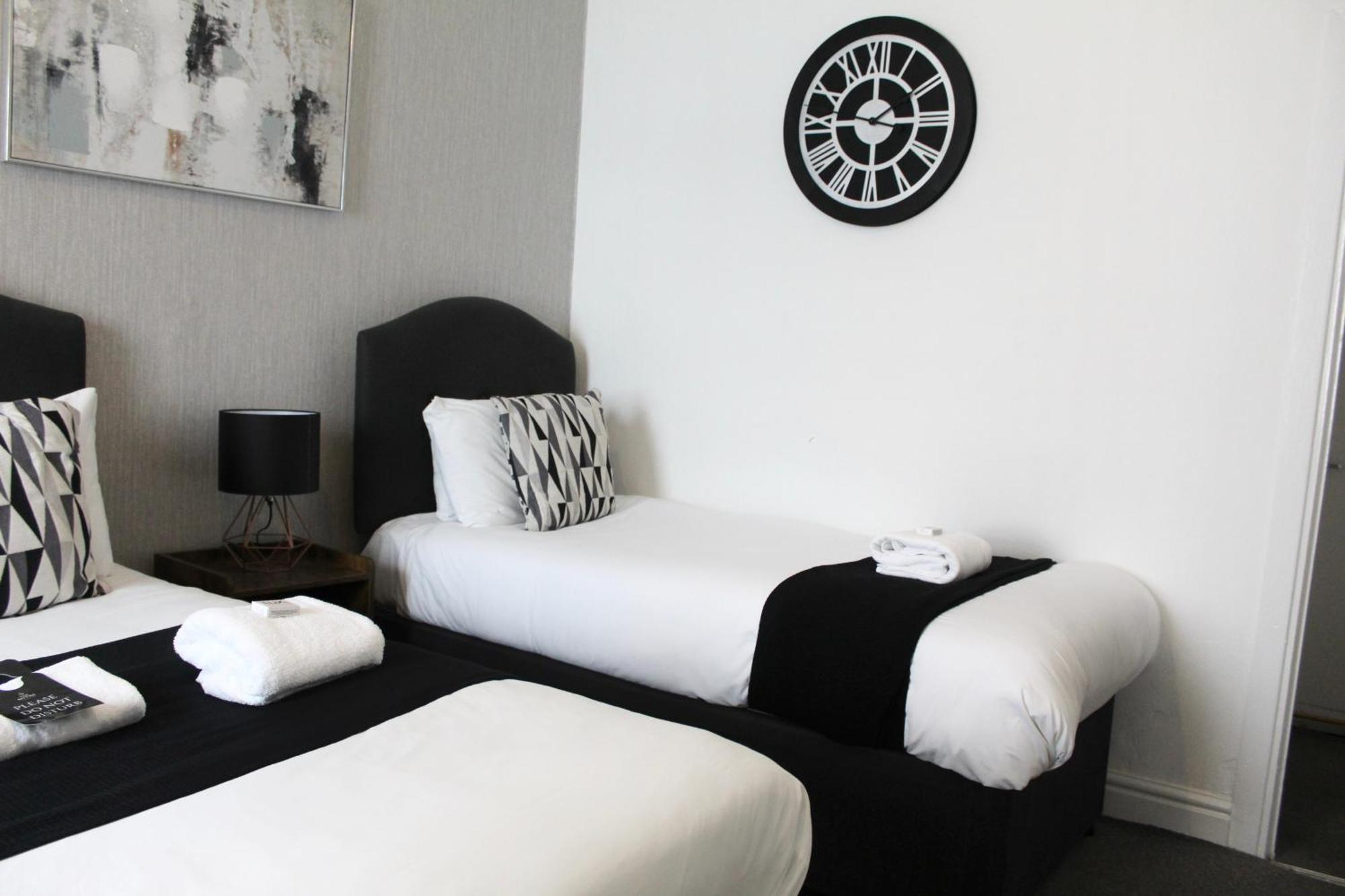 Mitre Hotel Manchester City Centre Exterior foto